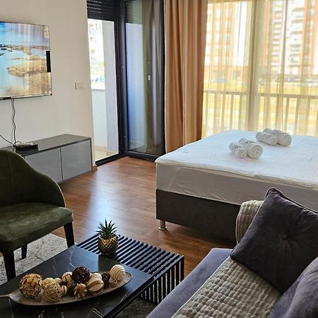 Podgorica Apartments Planet Bagian luar foto