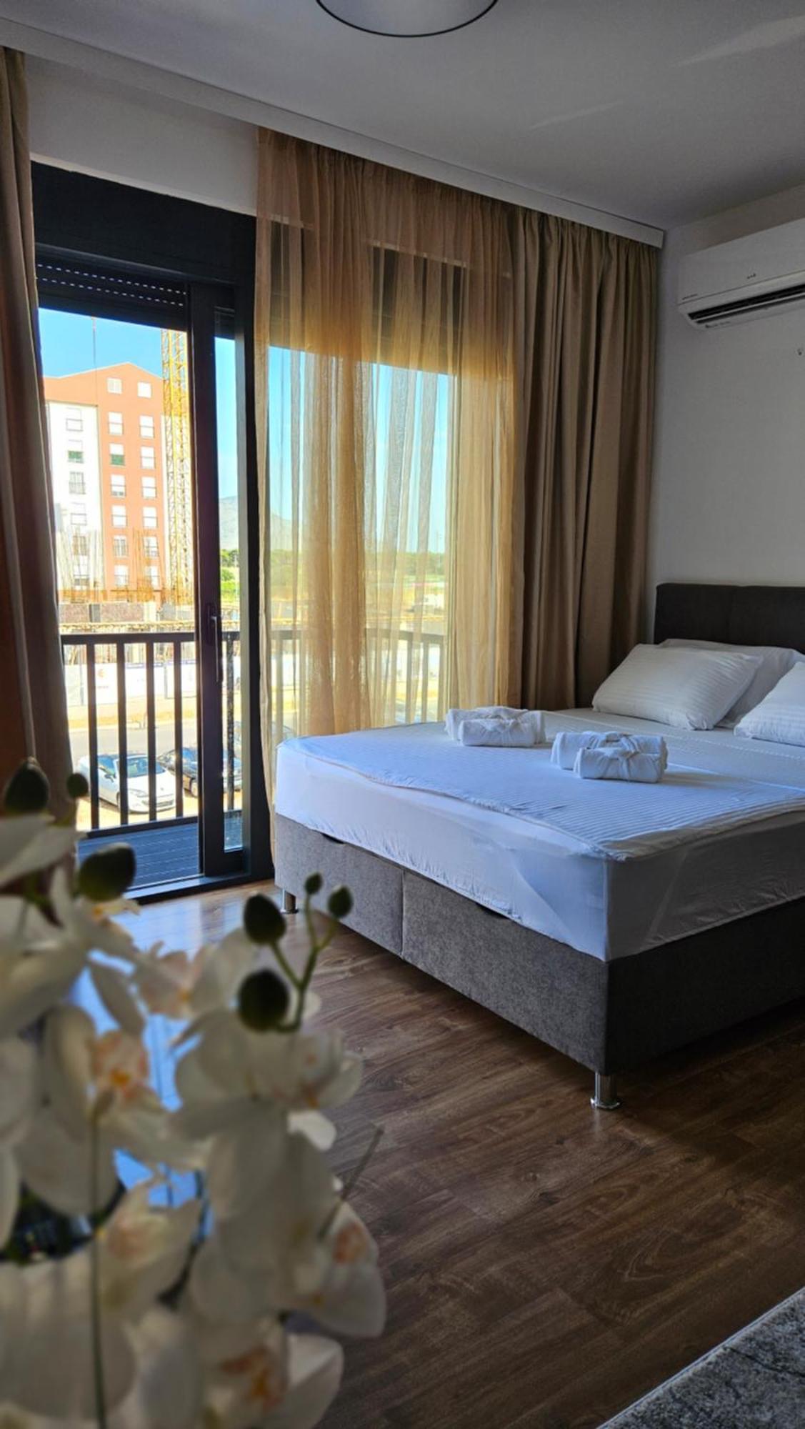 Podgorica Apartments Planet Bagian luar foto